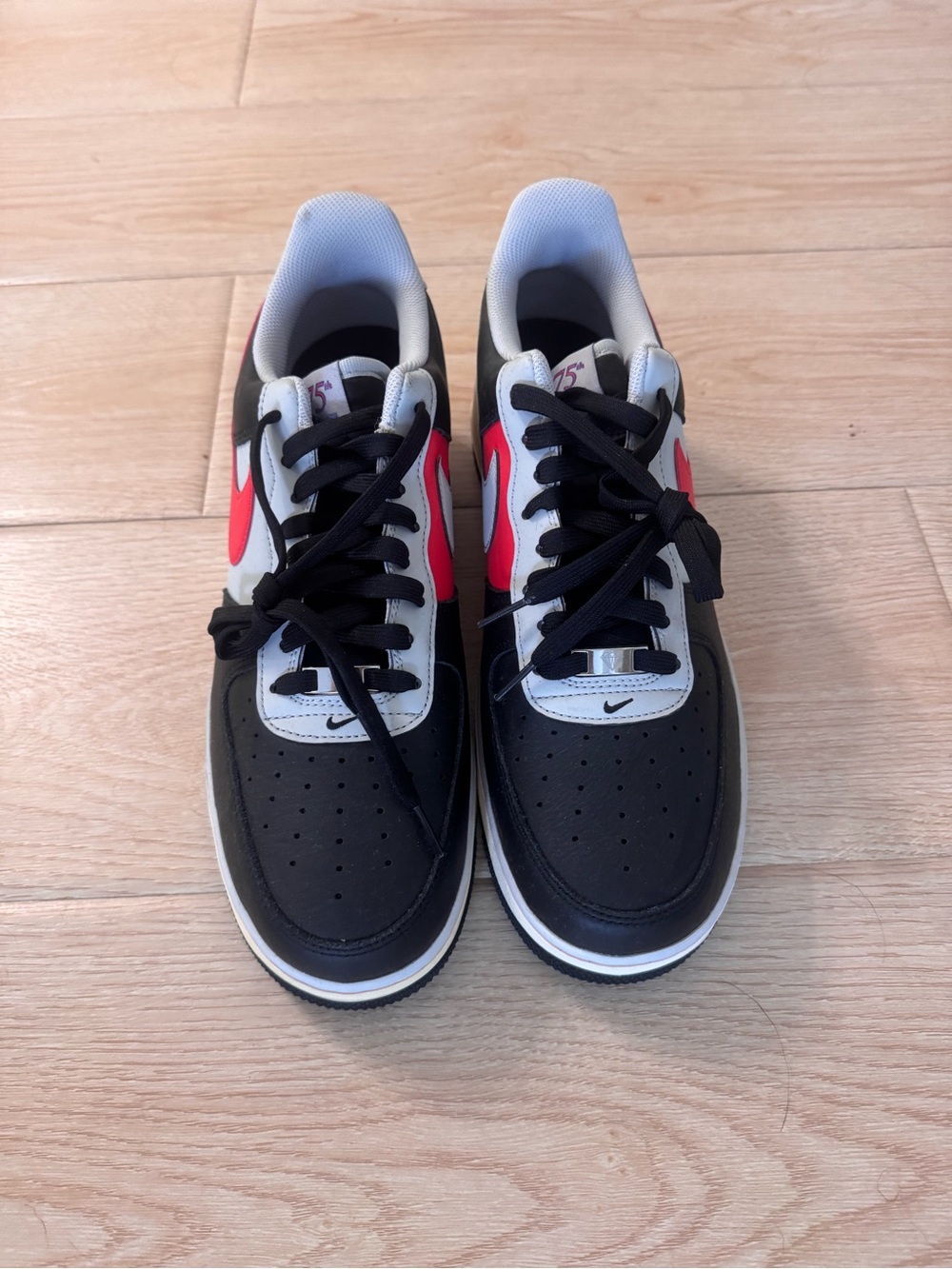 Nike Men’s Low-Top Sneakers in Black, White & Red/Pink Accent